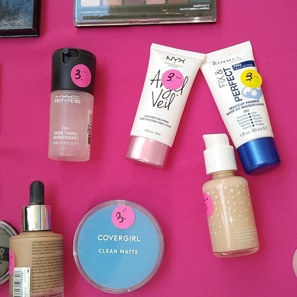 Make-Up - Picture 8 of 8